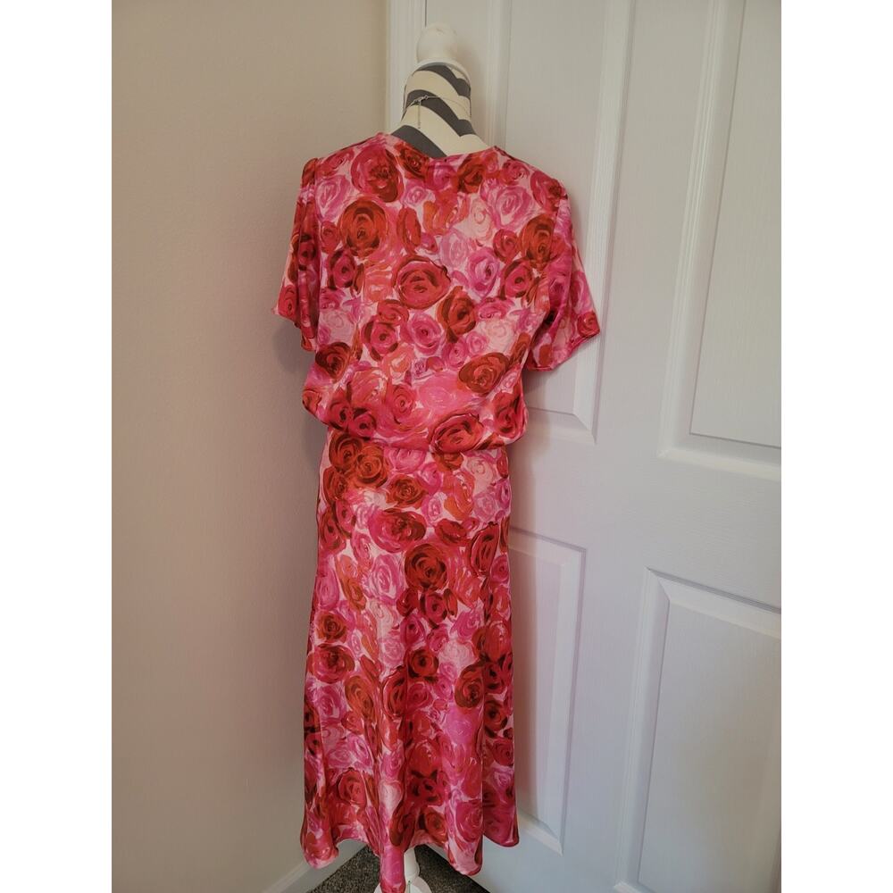 Pink Floral Rose Print Wrap Top & Flare Skirt Set Sz M Satin Lightweight Travel - Picture 6 of 13